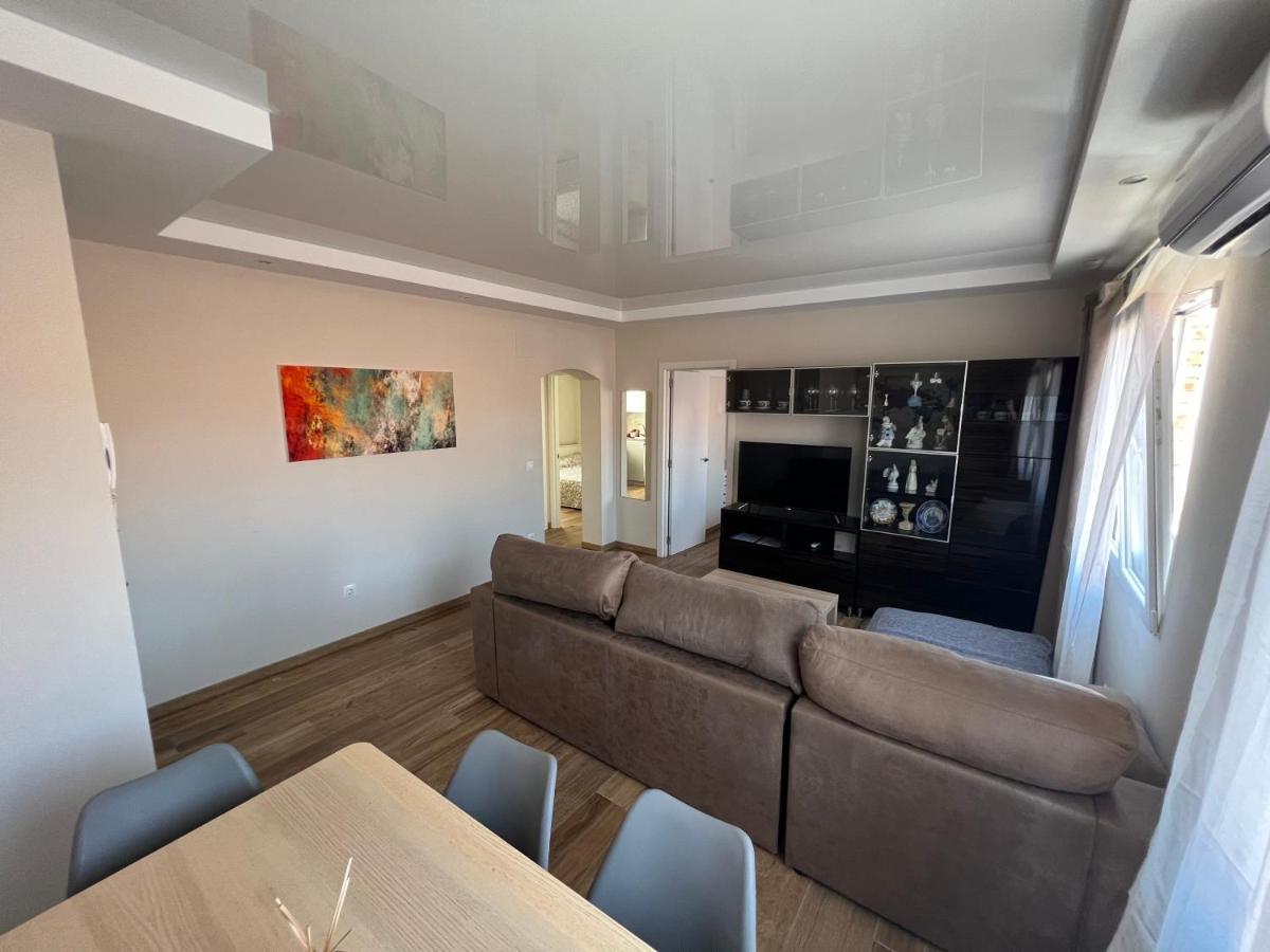 Genuar Apartments Malaga Center. Free Parking Exterior photo