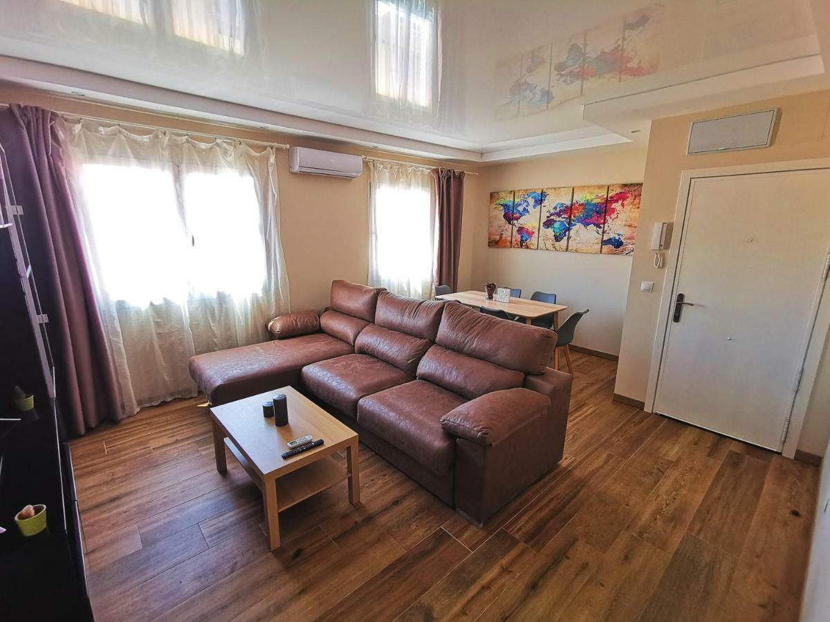 Genuar Apartments Malaga Center. Free Parking Exterior photo