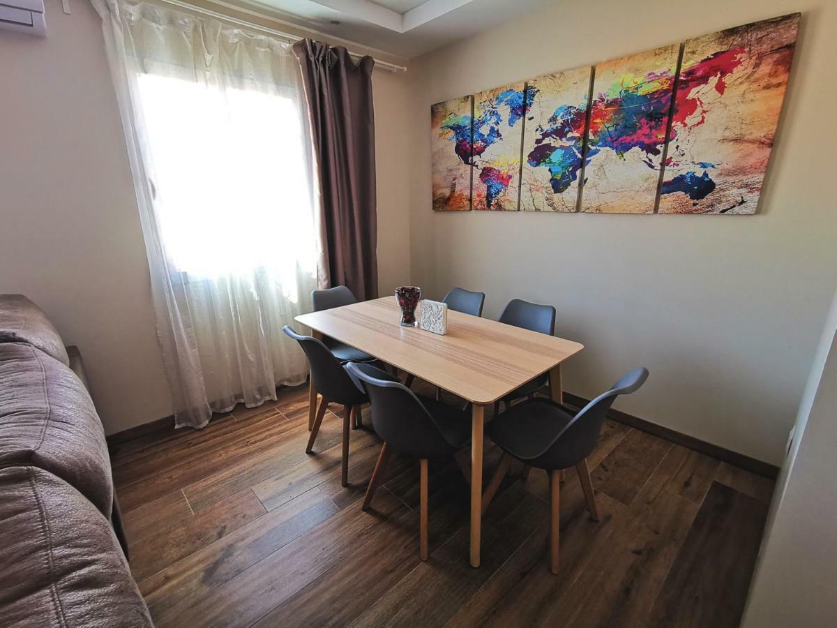 Genuar Apartments Malaga Center. Free Parking Exterior photo